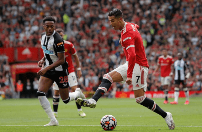 Michael Owen disagrees with other pundits on Manchester United score prediction vs Newcastle