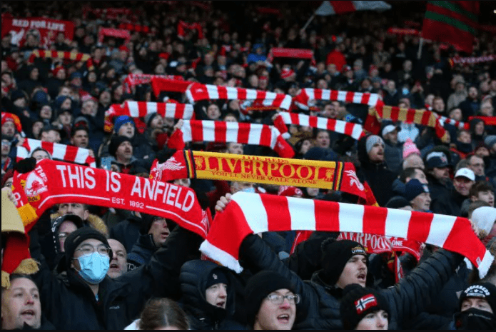 (Video) Liverpool fans brutally troll Rafa Benitez using Man United inspired chant