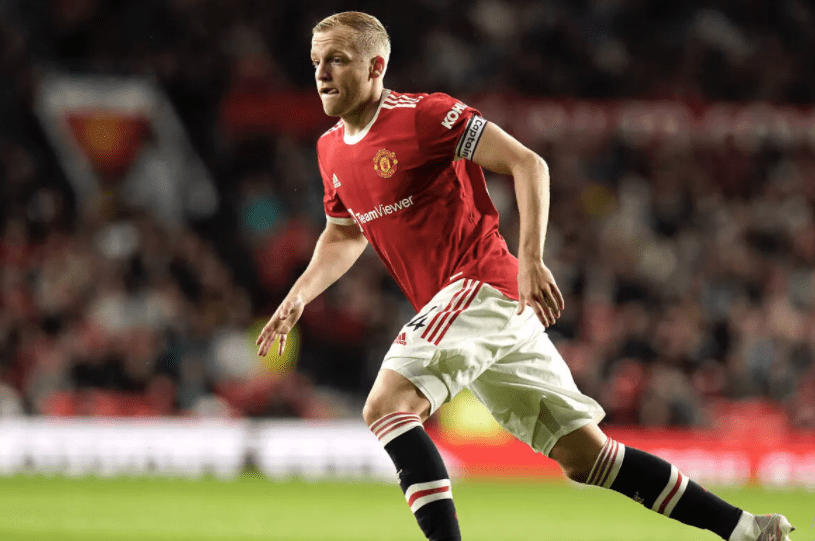 Manchester United star Donny van de Beek torture near to an end with Crystal Palace pushing for loan transfer