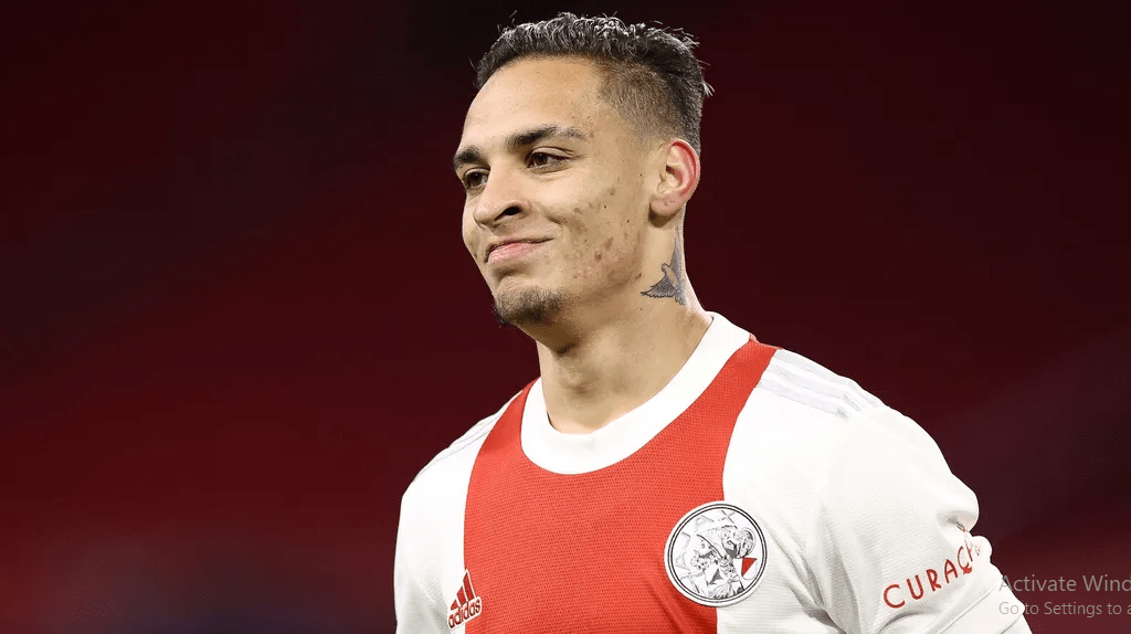 Antony, an Ajax player, is interested in a move to the Premier League after being linked with Manchester United and Liverpool.