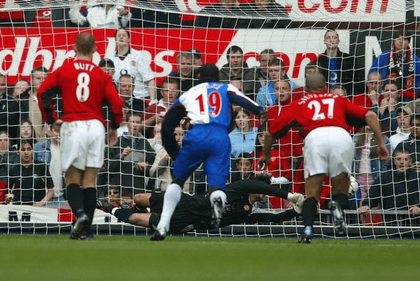 Keeper appeared only once for both Manchester United and Atletico Madrid, and gave away a penalty on his Premier League debut.