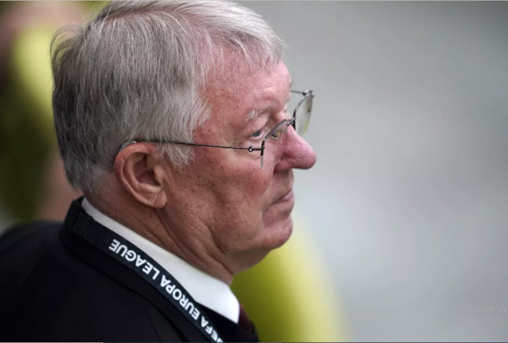 Sir Alex Ferguson wants Manchester United to appoint a winning coach